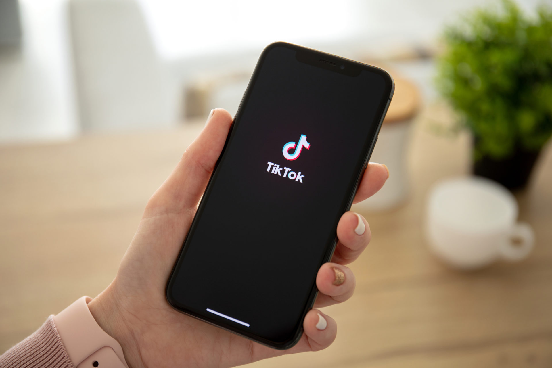 How to Get The Bling Effect on Tiktok