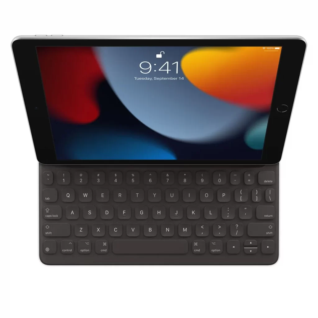3. Apple Smart Keyboard for iPad (9th generation)